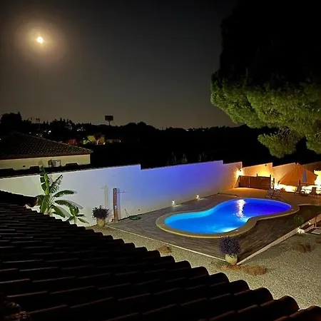 Cadiz -tipi En Chiclana De La Frontera, Espana 치클라나 데 라 프론테라